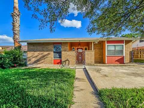 1122 Monica Rhia, Eagle Pass, TX 78852