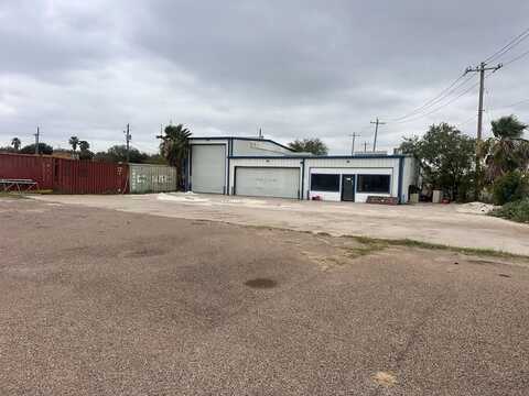 2943 N. Veterans, Eagle Pass, TX 78852
