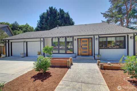 19211 SE 45th Court, Issaquah, WA 98027