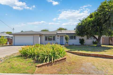 5718 Sussex Way E, Fresno, CA 93727