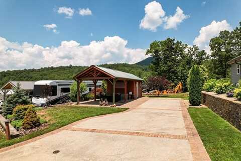 60 Sunset Lane, Franklin, NC 28734