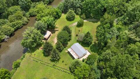 893 Carnes Rd, Franklin, NC 28734