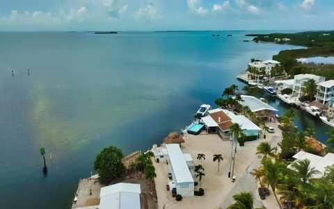 135 Hilson Court, Key Largo, FL 33070