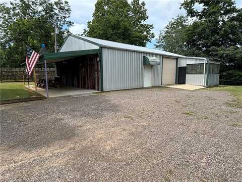 2002 Main ST, Danville, AR 72833