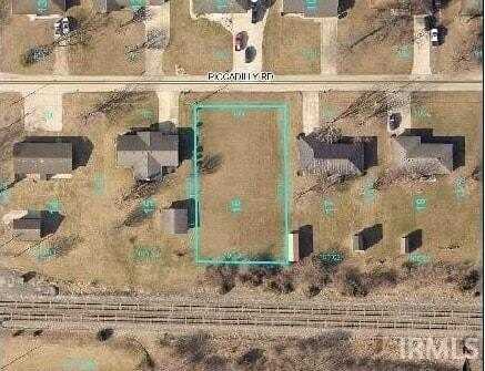 ** E Piccadilly Road, Muncie, IN 47303
