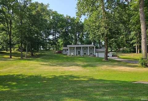 8125 E U.S. Highway 33, Churubusco, IN 46723