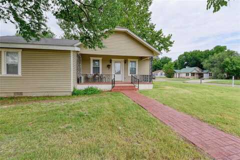 223 N Randall Avenue, Elk City, OK 73644