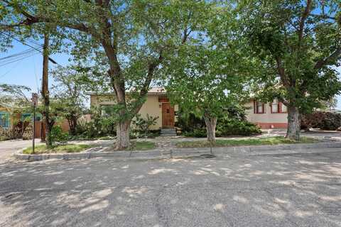 115 MAPLE Street NE, Albuquerque, NM 87106