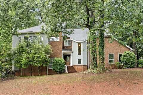 175 River Run, Roswell, GA 30075