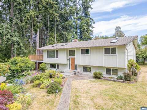 1937 W 18th Street, Port Angeles, WA 98363