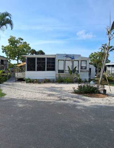 15175 Stringfellow Rd., Bokeelia, FL 33922