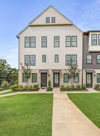 6643 Beacon Drive, Atlanta, GA 30328