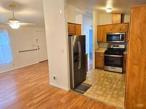 1174 E Main St, El Cajon, CA 92021