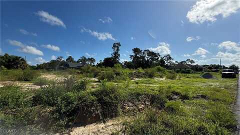 4206 2nd Street SW, Lehigh Acres, FL 33976