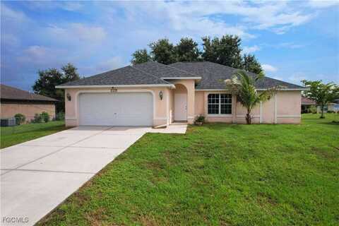 127 SW 11th Terrace, Cape Coral, FL 33991