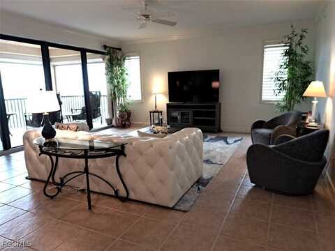 11600 Court Of Palms unit: 206, Fort Myers, FL 33908