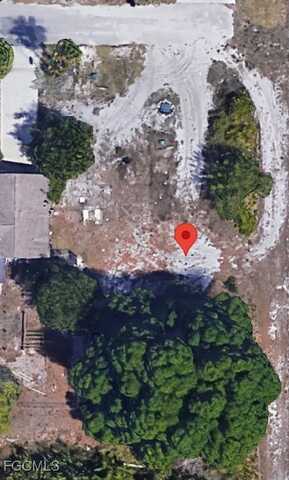 3101 8th Street W, Lehigh Acres, FL 33971