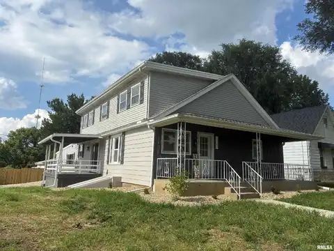 1603 CENTER Avenue, Quincy, IL 62301