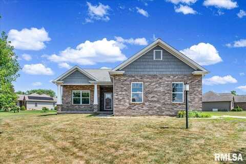 311 HIDDEN BROOK Drive, Groveland, IL 61535