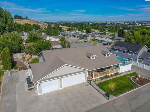 1305 Desert Cove, Prosser, WA 99350