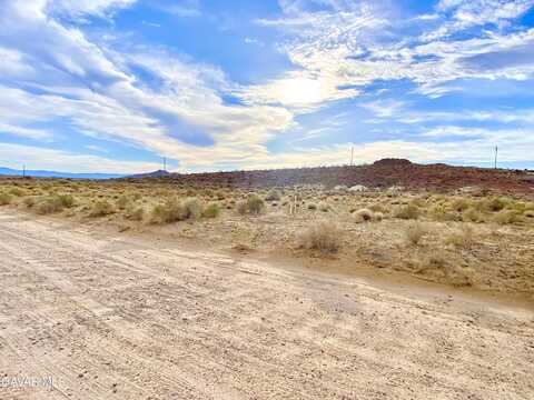W 39th St. West Street, Rosamond, CA 93560