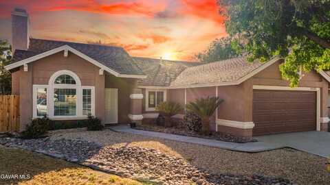 43101 Victorville Place, Lancaster, CA 93534