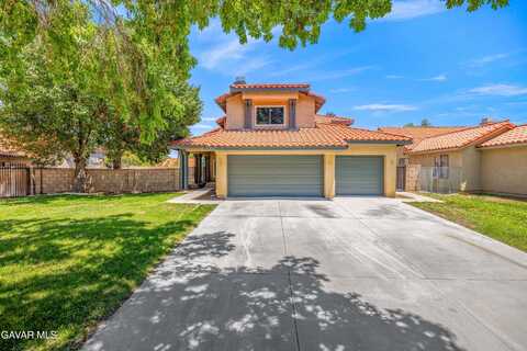 42656 Tempo Drive, Quartz Hill, CA 93536