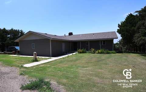 645 S Towns Road, Garden City, KS 67846