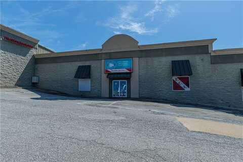 5870 Veterans Parkway, Columbus, GA 31909