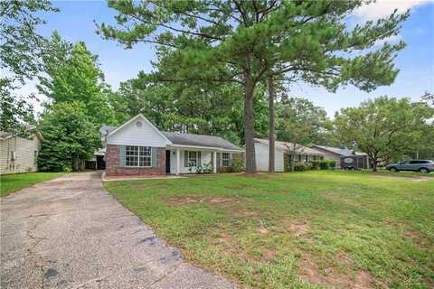 789 Royal Woods Drive W, Mobile, AL 36608