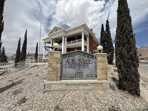 1725 Arizona Avenue, El Paso, TX 79902