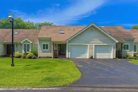 109 Duck Hollow Circle, Stroudsburg, PA 18360