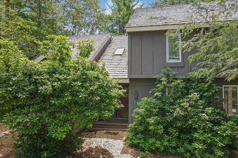 214 Snow Ridge Circle, Lake Harmony, PA 18624