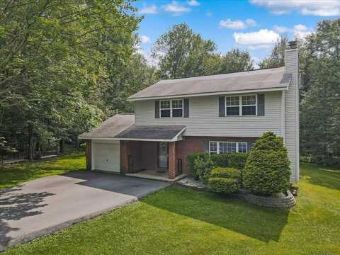 236 Ridge Court, Saylorsburg, PA 18353