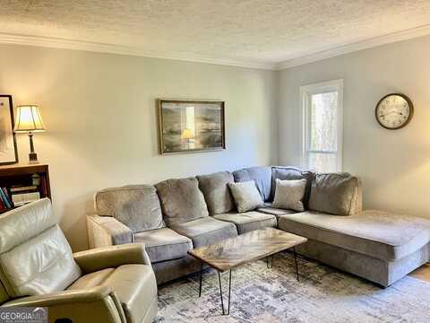5159 Roswell, Sandy Springs, GA 30342