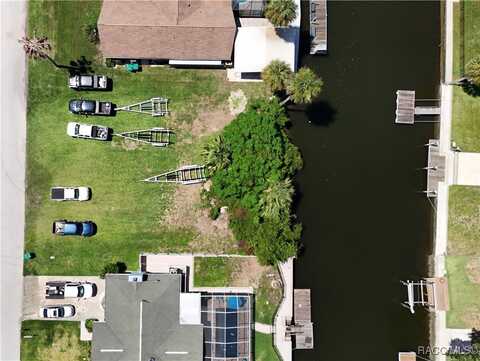3946 N Timucua Point, Crystal River, FL 34428