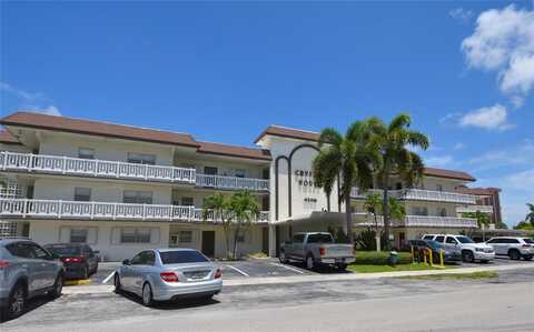 4200 Crystal Lake Dr, Deerfield Beach, FL 33064