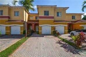 2958 NW 35th Ave, Lauderdale Lakes, FL 33311