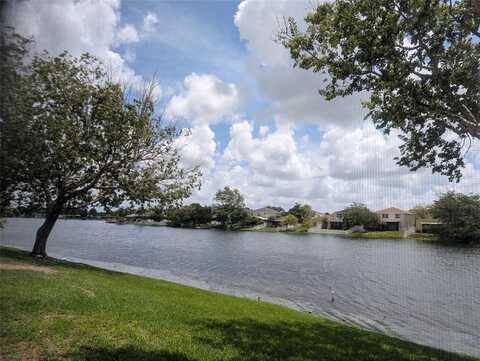 1061 NW 122nd Ter, Pembroke Pines, FL 33026