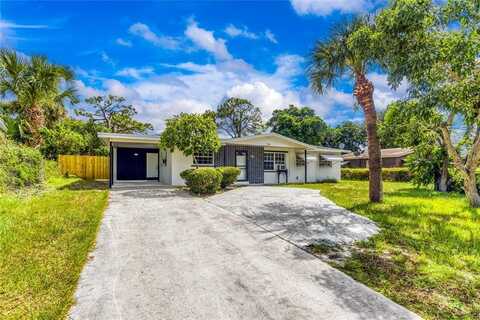 914 SE 9th St, Stuart, FL 34994