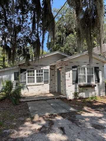 724 Carpenter Street, Brunswick, GA 31520