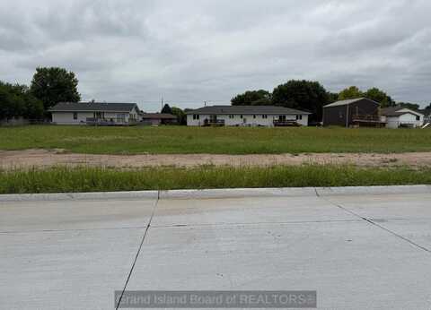 1136 Jackson Drive, Grand Island, NE 68801