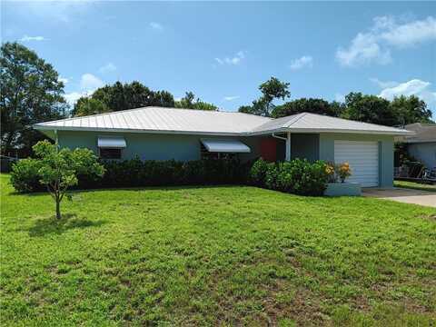 1246 35th Avenue SW, Vero Beach, FL 32968