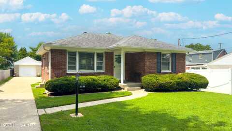 3810 Illinois Ave, Louisville, KY 40213