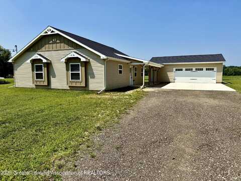 129 Casler Road, Charlotte, MI 48813