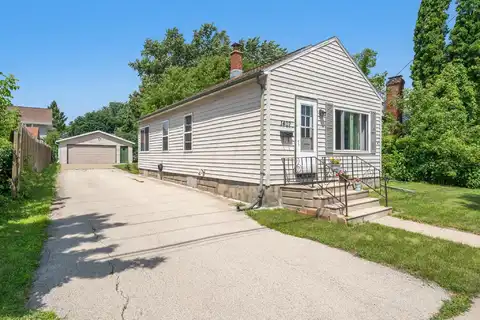1407 N MEADE Street, APPLETON, WI 54911