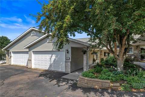 3415 MCELROY Court, Eau Claire, WI 54701