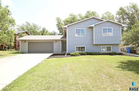 210 N Chris St, Worthing, SD 57077
