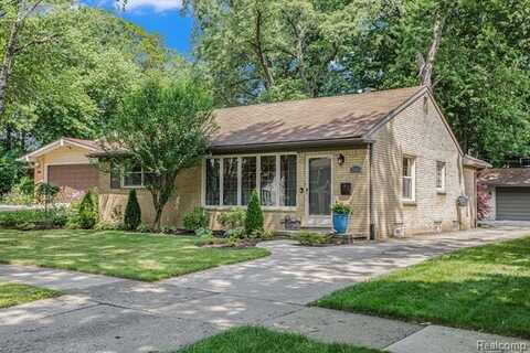 2105 Derby Road, Troy, MI 48084