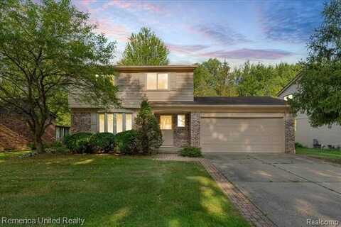 3455 Harmony Drive, Troy, MI 48083